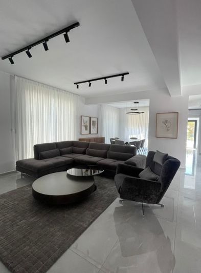 Image No.6-4 Bed Villa for sale