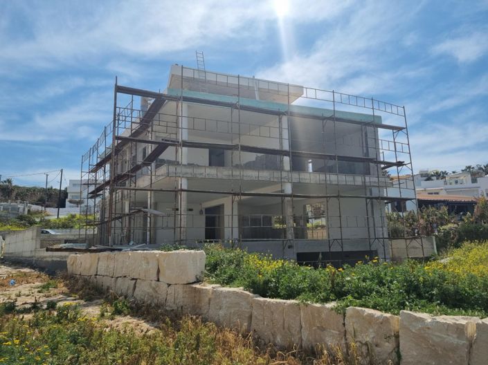 Image No.2-5 Bed Villa for sale