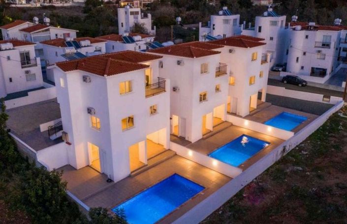 Image No.1-3 Bed Villa for sale