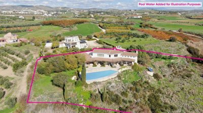 Detached Villa For Sale  in  Acheleia