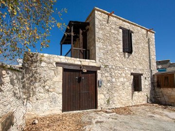 Detached Villa For Sale  in  Acheleia