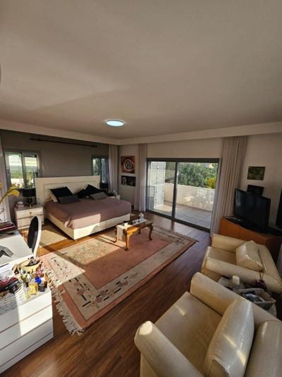 Image No.9-Villa for sale