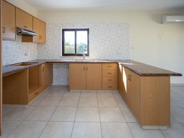 Detached Villa For Sale  in  Acheleia