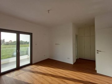 Detached Villa For Sale  in  Mandria
