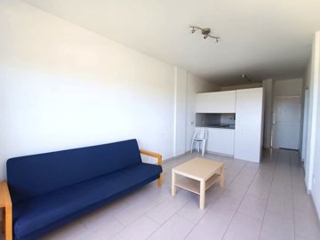 Apartment For Sale  in  Kissonerga