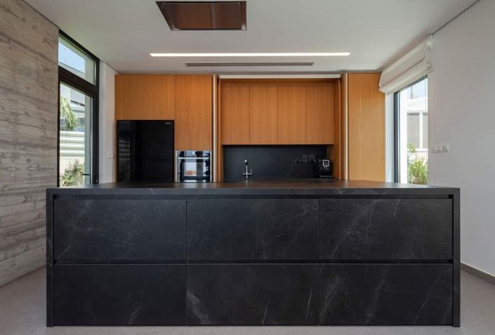 Image No.8-4 Bed Villa for sale