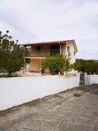 Detached Villa For Sale  in  Silikou