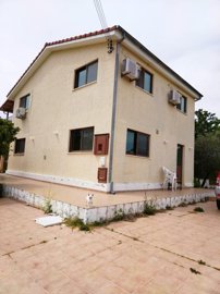 Detached Villa For Sale  in  Silikou