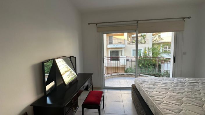 Image No.7-2 Bed Townhouse for sale