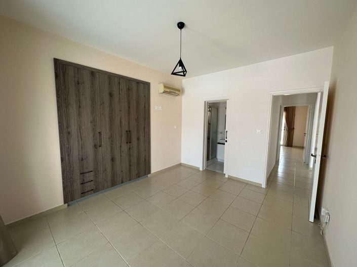 Image No.10-Appartement de 2 chambres à vendre à Kato Paphos