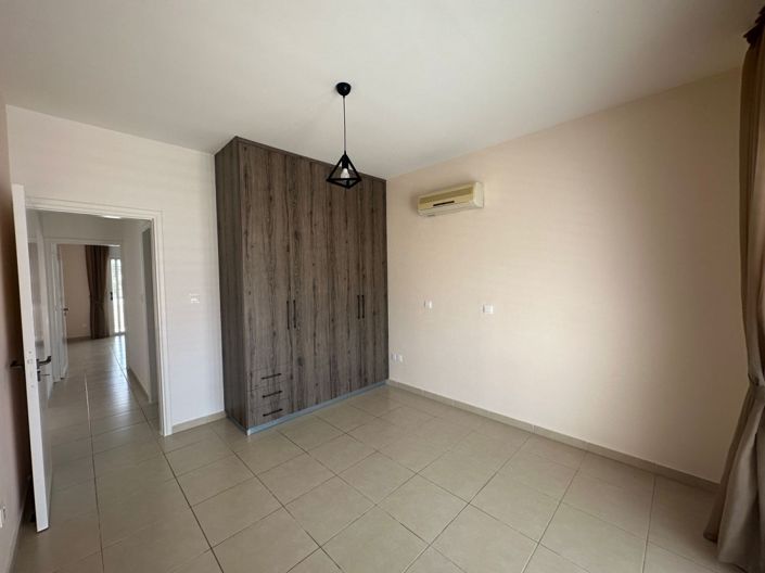 Image No.8-Appartement de 2 chambres à vendre à Kato Paphos