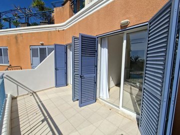 Townhouse For Sale  in  Chlorakas