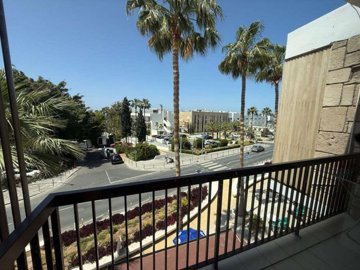 Apartment For Sale  in  Kato Paphos