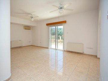 Detached Villa For Sale  in  Acheleia