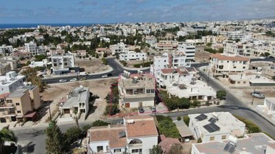 Building For Sale  in  Geroskipou
