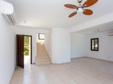 Detached Villa For Sale  in  Acheleia