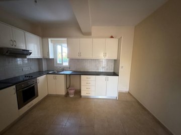 Apartment For Sale  in  Polis