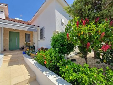 Bungalow For Sale  in  Tala