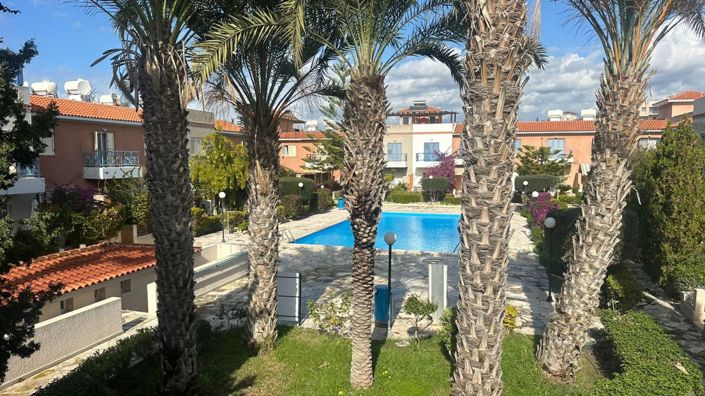 Image No.2-2 Bed Townhouse for sale