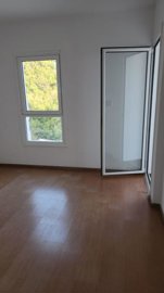 Apartment For Sale  in  Peyia
