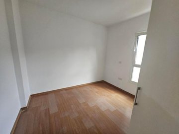 Apartment For Sale  in  Peyia