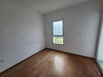 Apartment For Sale  in  Peyia