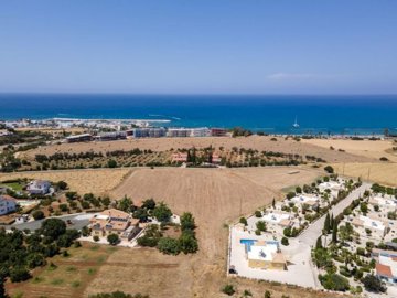 Detached Villa For Sale  in  Acheleia