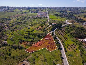 Residential Land For Sale  in  Drouseia