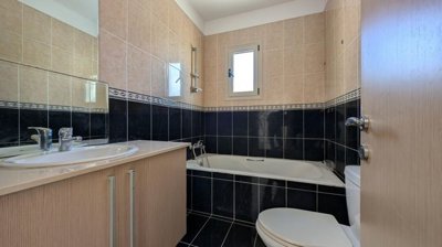 Detached Villa For Sale  in  Acheleia