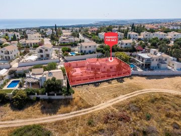 Detached Villa For Sale  in  Acheleia