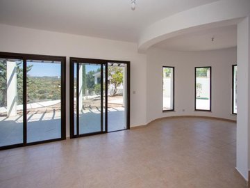 Detached Villa For Sale  in  Acheleia