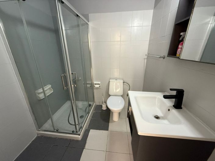 Image No.9-Appartement de 2 chambres à vendre à Kissonerga