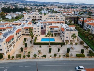 Townhouse For Sale  in  Chlorakas