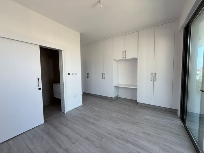 Image No.7-3 Bed Apartment for sale