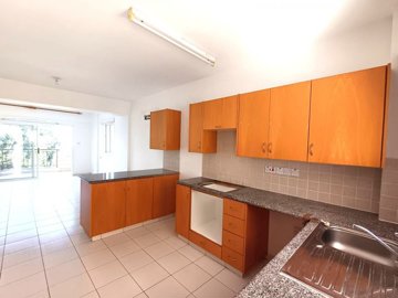 Apartment For Sale  in  Kato Paphos - Universal