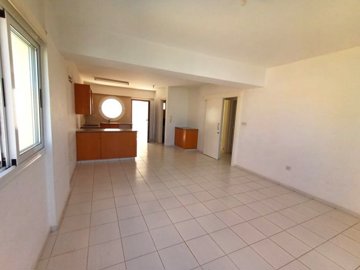 Apartment For Sale  in  Kato Paphos - Universal