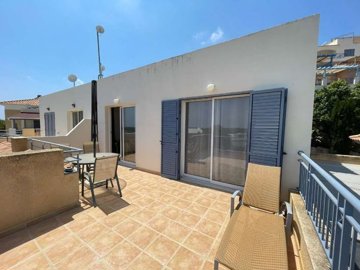 Apartment For Sale  in  Geroskipou