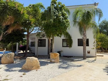 Detached Villa For Sale  in  Acheleia