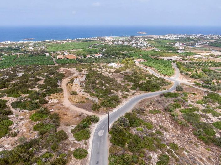 Image No.3-Terre à vendre à Peyia