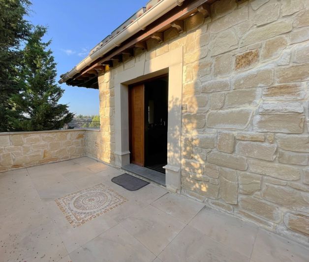 Image No.10-5 Bed Villa for sale