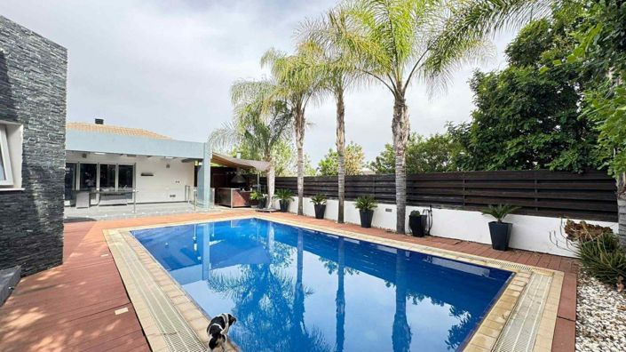 Image No.2-Villa de 3 chambres à vendre à Latsia