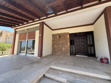 Detached Villa For Sale  in  Acheleia