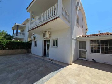 Detached Villa For Sale  in  Acheleia