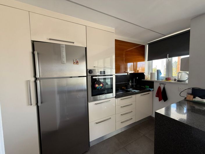 Image No.2-Appartement de 2 chambres à vendre à Geroskipou