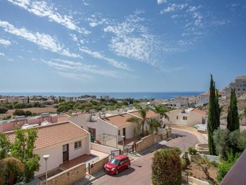 Apartment For Sale  in  Chlorakas