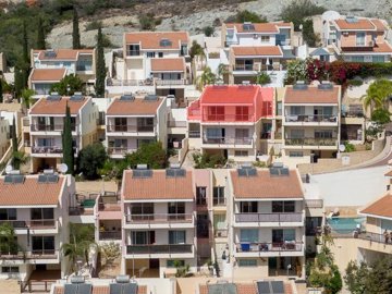 Apartment For Sale  in  Chlorakas