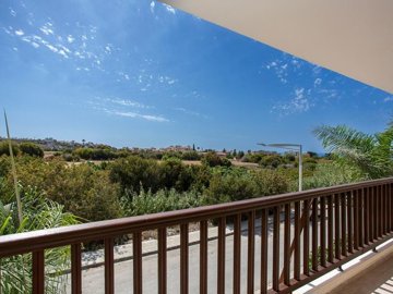 Apartment For Sale  in  Chlorakas