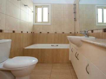 Apartment For Sale  in  Chlorakas