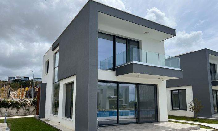 Image No.2-3 Bed Villa for sale