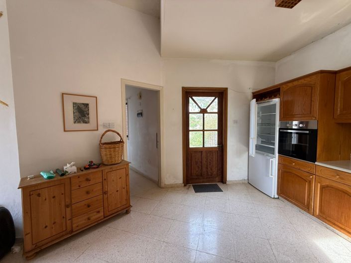 Image No.10-3 Bed Bungalow for sale